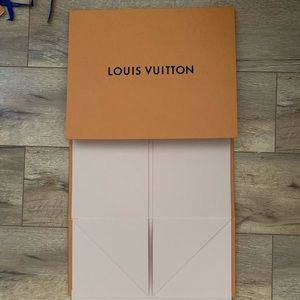 Large Louis Vuitton Gift Box
